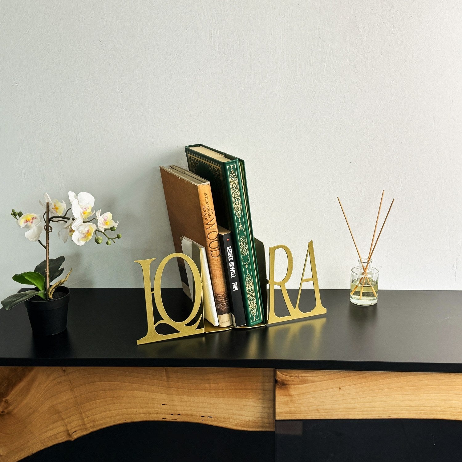 unique-islamic-bookend-ikra-in-latin-calligraphy-modern-decor-islamicwallartstore