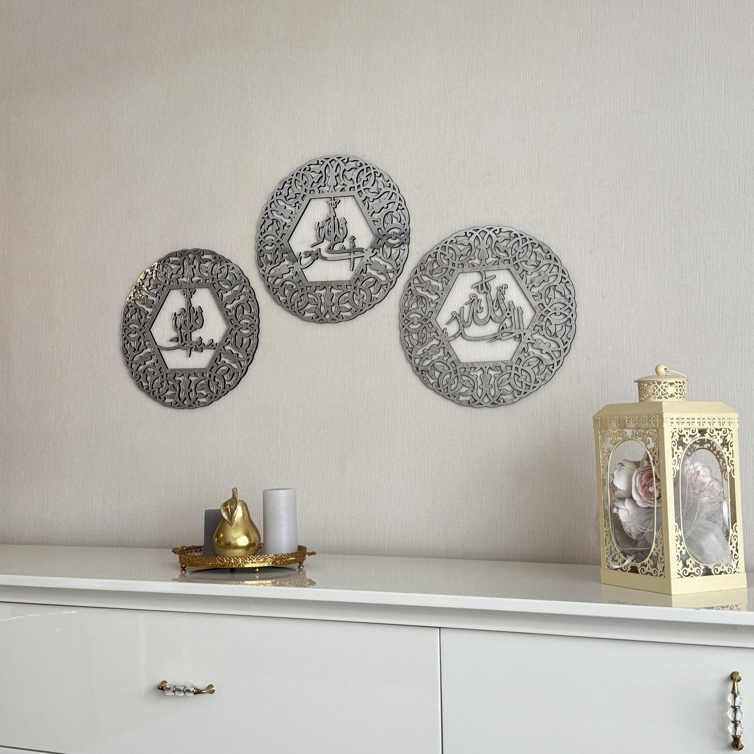 allahuakbar-subhanallah-alhamdulillah-wood-circle-art-inspiring-islamic-verses-islamicwallartstore