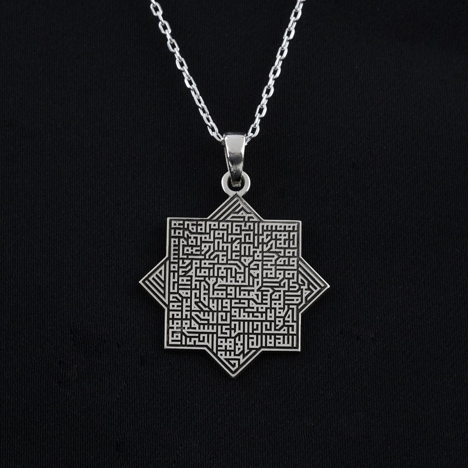 ayatul-kursi-octagonal-muslim-jewelry-18k-gold-plated-silver-pendant-stylish-muslim-jewelry-perfect-for-eid-islamicwallartstore