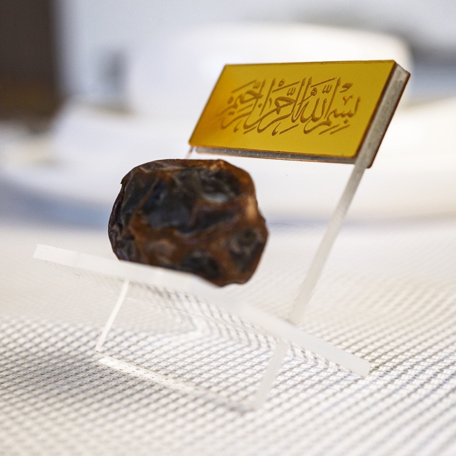 gold-acrylic-bismillah-date-holder-set-adorable-ramadan-gift-for-suhoor-table-decor